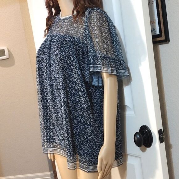 Max Studio Women's Size 1X Black and White Print Sheer Blouse Top - Picture 3 of 9